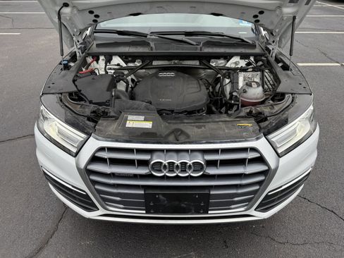 Used 2020 Audi Q5 2.0T Premium w/ Convenience Package AWD/4WD image 27