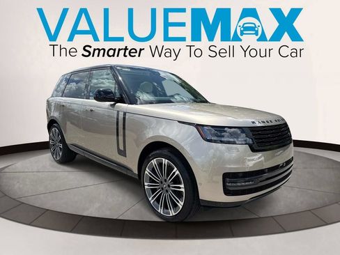 Used 2025 Land Rover Range Rover SE AWD/4WD image 1
