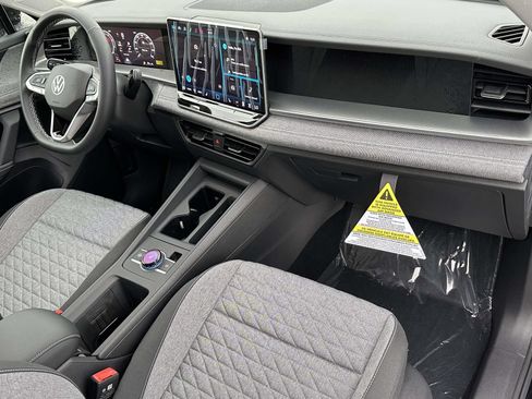New 2026 Volkswagen Tiguan S AWD/4WD image 12