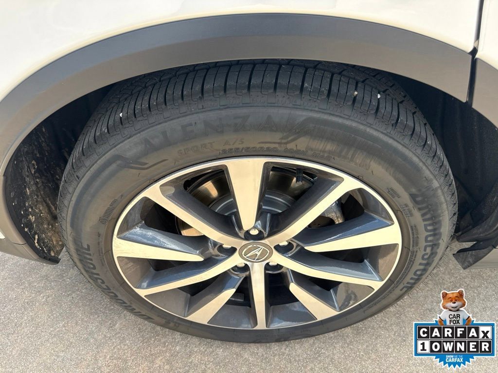 Certified 2026 Acura MDX w/ Technology Package FWD image 37