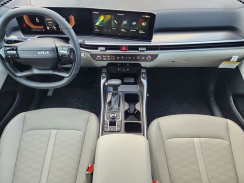 New 2026 Kia Sorento S FWD image 18