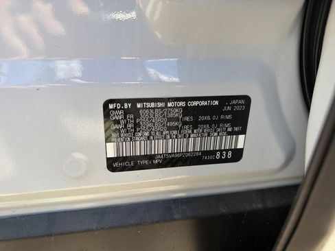 Used 2023 Mitsubishi Outlander SEL AWD/4WD image 11