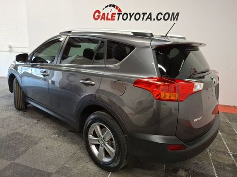 Used 2015 Toyota RAV4 XLE image 10