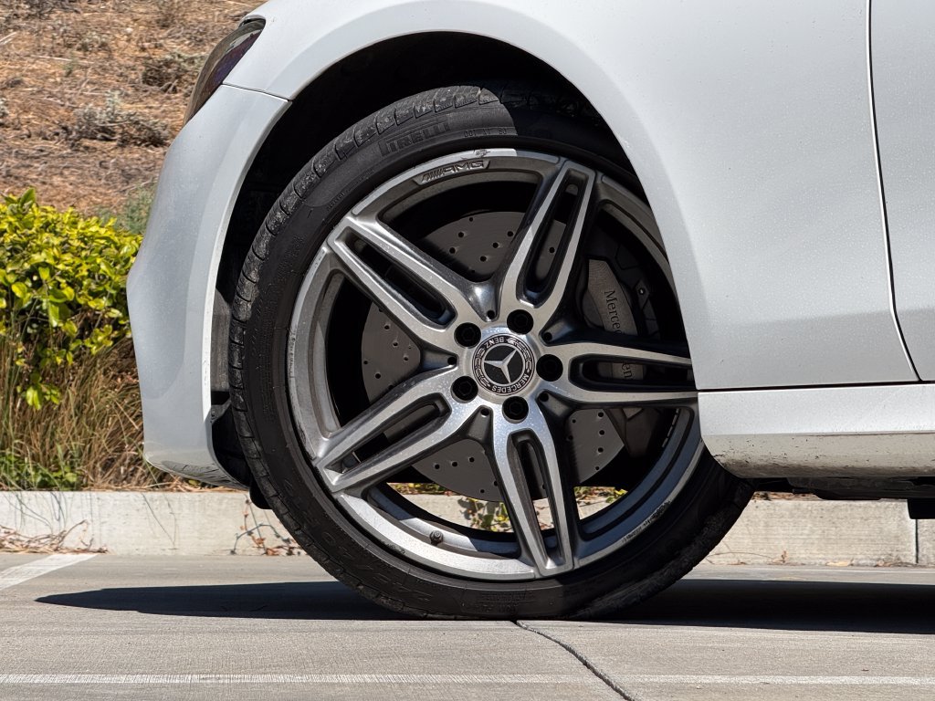 Used 2019 Mercedes-Benz E 300 image 7