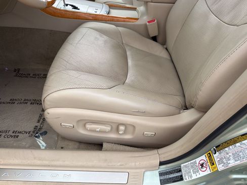 Used 2006 Toyota Avalon Limited FWD image 13