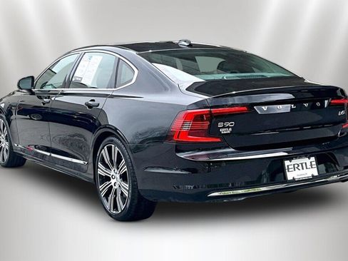 Used 2023 Volvo S90 B6 Plus AWD/4WD image 4
