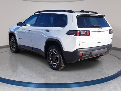 New 2026 Jeep Cherokee Laredo AWD/4WD image 7