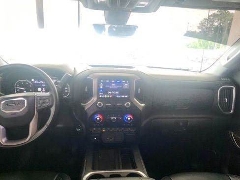 Used 2023 GMC Sierra 2500 Denali w/ Denali Ultimate Package AWD/4WD image 22