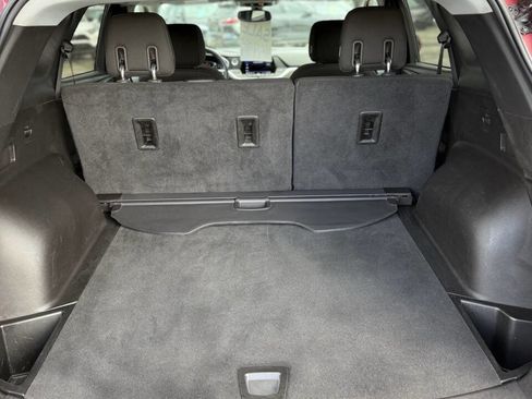 Used 2019 Chevrolet Blazer LT FWD image 19