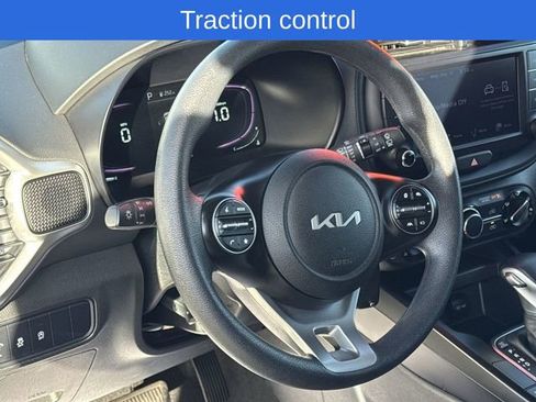 Certified 2023 Kia Soul LX w/ LX Technology Package image 18