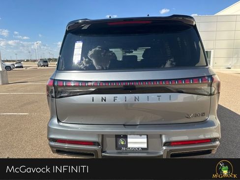 New 2026 INFINITI QX80 Autograph w/ Premium Cargo Package image 3