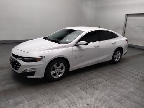 Used 2025 Chevrolet Malibu LS w/ Driver Confidence Package FWD image 2