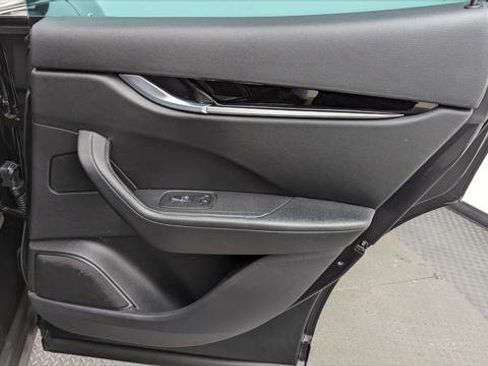 Used 2022 Maserati Levante GT image 19