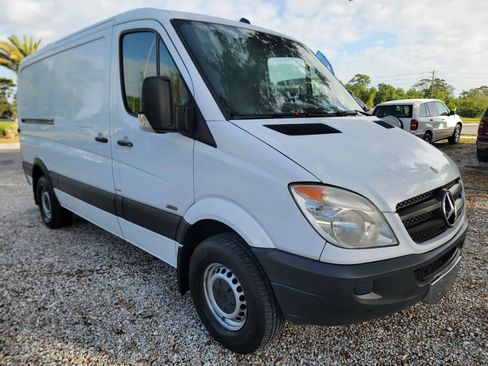 Used 2012 Mercedes-Benz Sprinter 2500 image 3