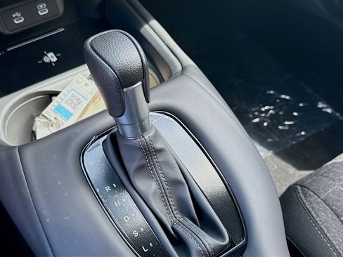 New 2027 Honda HR-V LX image 15