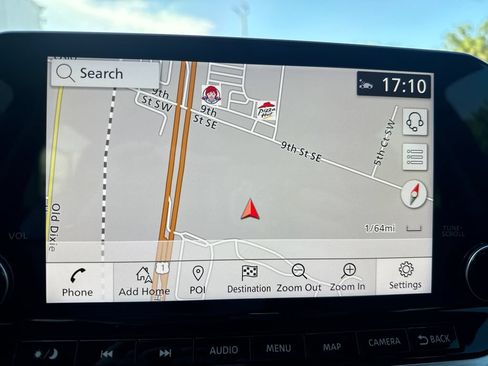 Certified 2023 Nissan Rogue Platinum FWD image 20