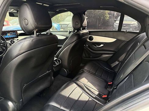 Used 2021 Mercedes-Benz C 300 Sedan image 11