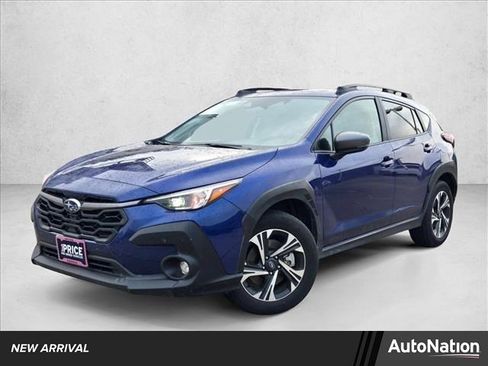 Used 2025 Subaru Crosstrek 2.0i Premium image 1