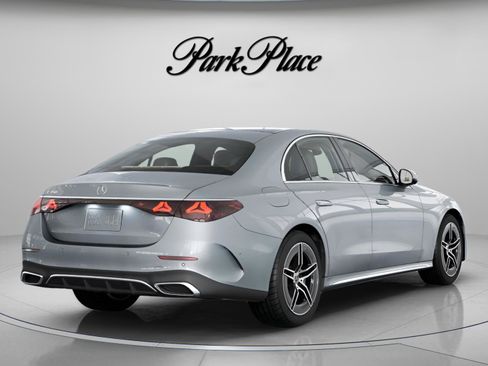 Used 2026 Mercedes-Benz E 350 Sedan image 20