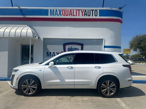 Used 2022 Cadillac XT6 Premium Luxury w/ Technology Package image 20