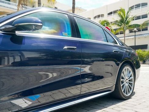 Used 2023 Mercedes-Benz S 500 4MATIC w/ AMG Line image 11