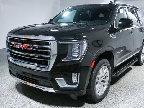 Used 2022 GMC Yukon SLT w/ SLT Premium Package RWD image 37