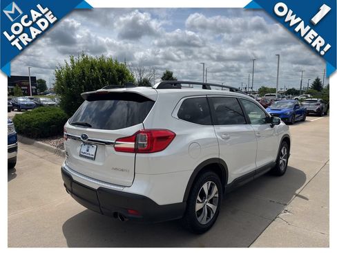 Used 2022 Subaru Ascent Premium w/ Convenience Package AWD/4WD image 5