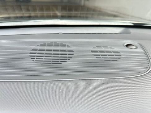 Used 2025 Hyundai Kona SEL image 18