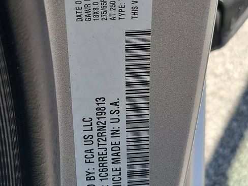 Used 2024 RAM 1500 Laramie RWD image 35