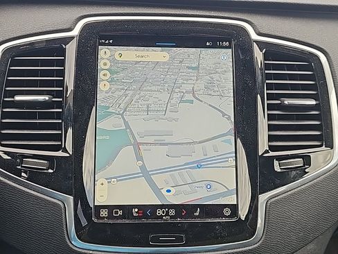 Used 2025 Volvo XC90 B6 Plus image 7