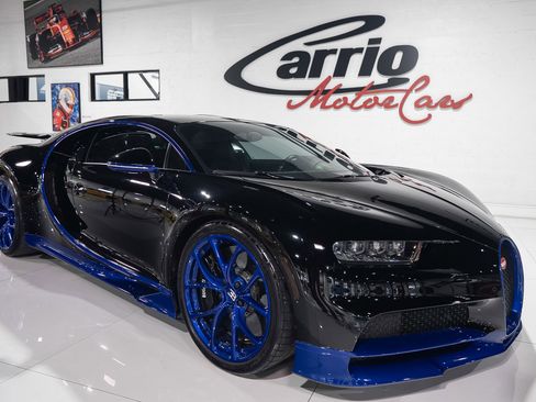 Used 2018 Bugatti Chiron image 1