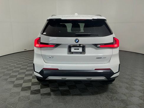 Certified 2025 BMW X1 xDrive28i w/ Technology Package AWD/4WD image 6
