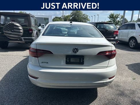 Used 2021 Volkswagen Jetta S w/ Driver Assistance Package FWD image 2