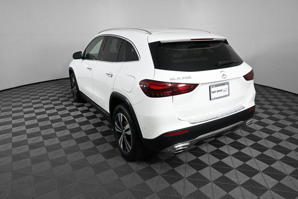 Certified 2026 Mercedes-Benz GLA 250 image 5