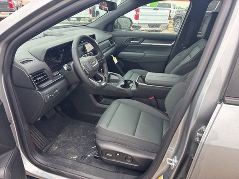 New 2026 GMC Terrain AT4 image 6