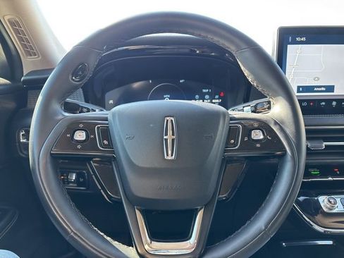 Used 2023 Lincoln Corsair AWD image 16
