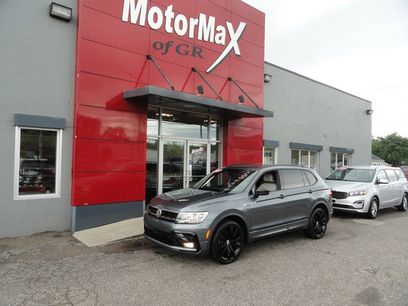 Used 2021 Volkswagen Tiguan SE R-Line