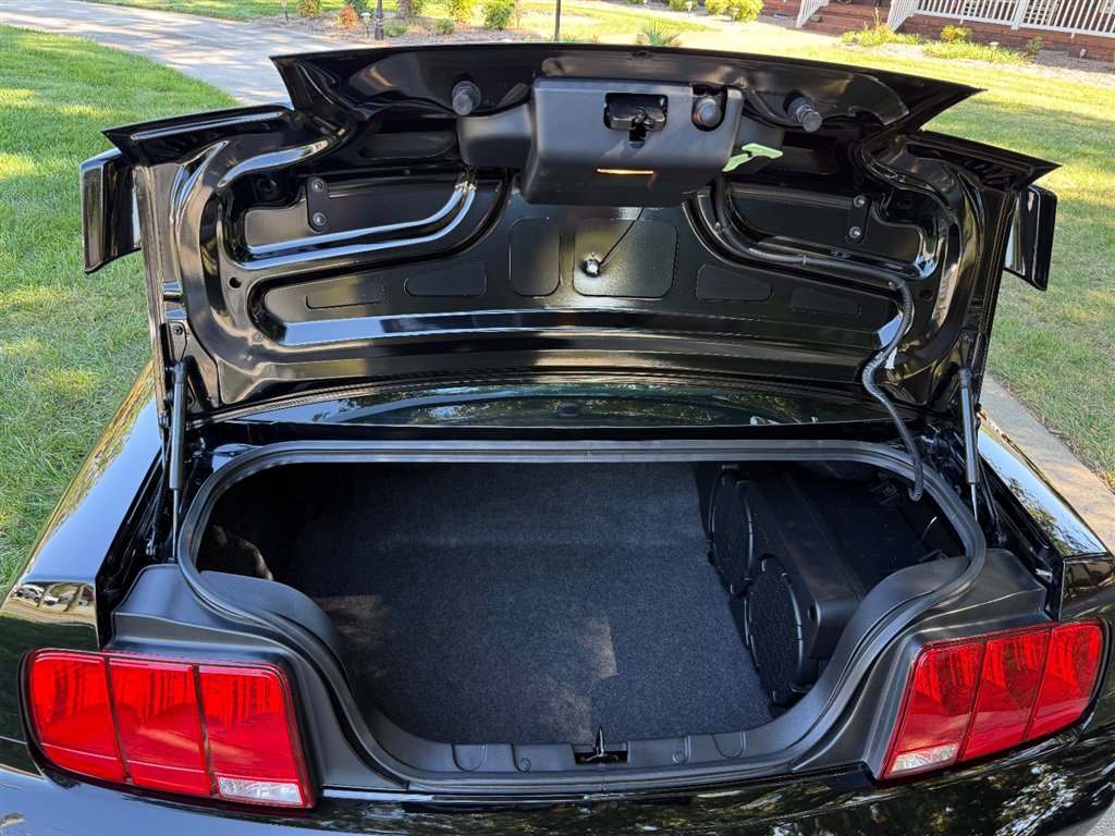 Used 2007 Ford Mustang GT RWD image 62