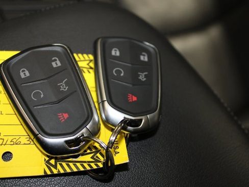 Certified 2024 Cadillac XT6 Sport w/ Technology Package image 24