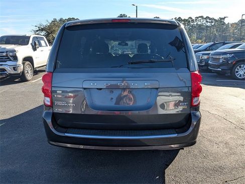 Used 2019 Dodge Grand Caravan GT image 6