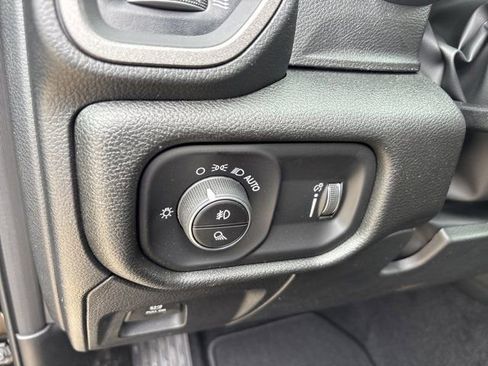 New 2026 RAM 1500 Express RWD image 17