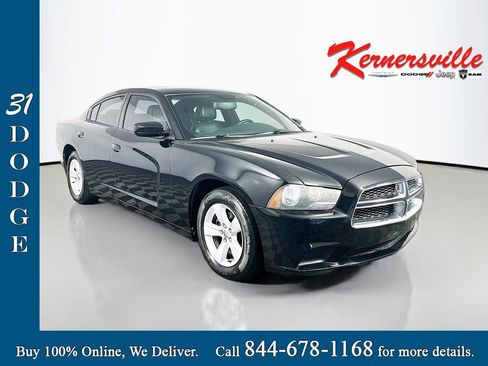 Used 2013 Dodge Charger SE w/ Leather Interior Group RWD image 1