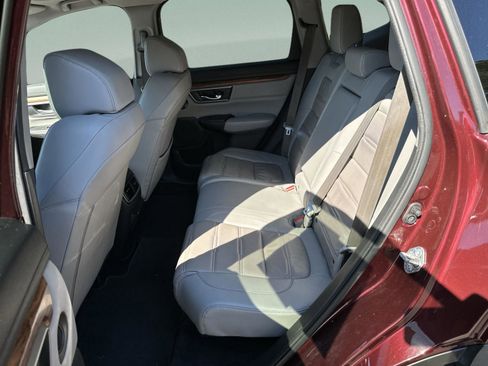 Used 2018 Honda CR-V Touring image 25