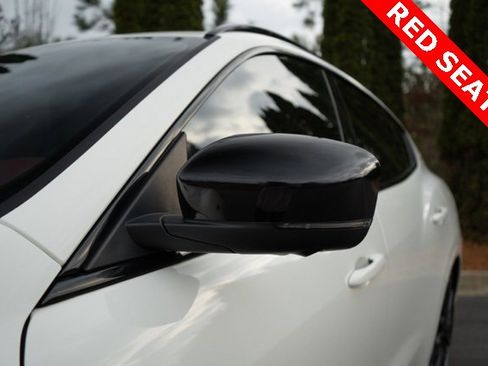 Used 2022 Maserati Levante GT image 6