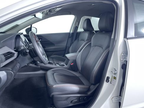 Used 2025 Subaru Crosstrek 2.5i Limited w/ Popular Package #3A image 15