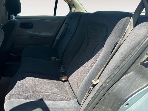 Used 2002 Saturn S-Series SL1 w/ SL1 Option Pkg 1 image 15