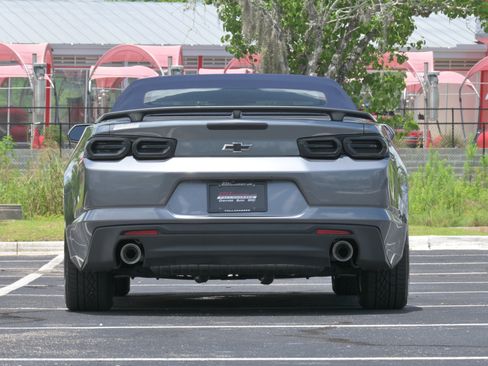 Used 2021 Chevrolet Camaro LT RWD image 30