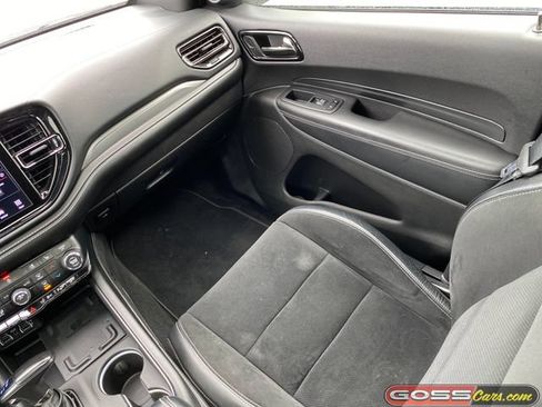 Used 2021 Dodge Durango SRT w/ Technology Group AWD/4WD image 18