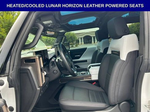 Used 2025 GMC Hummer EV 2X w/ LPO, Dark Essentials Package AWD/4WD image 6