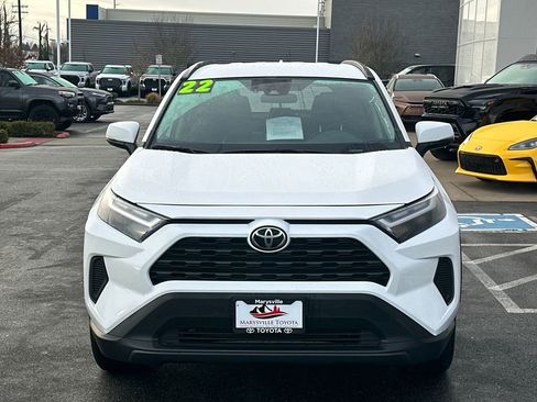 Certified 2022 Toyota RAV4 XLE image 8